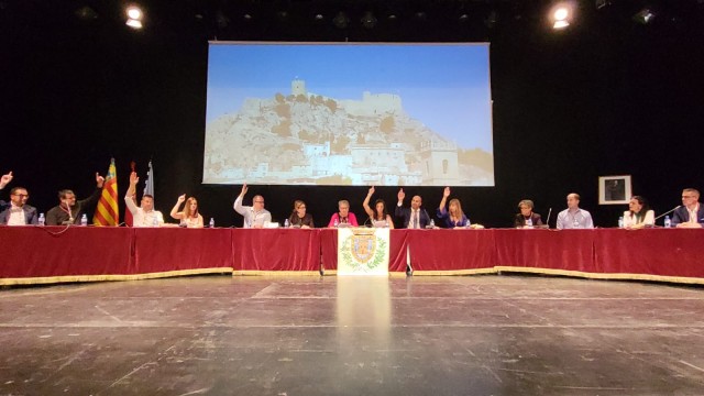 El nuevo alcalde de Castalla reparte competencias y asume el área de Urbanismo, Educación y Fiestas