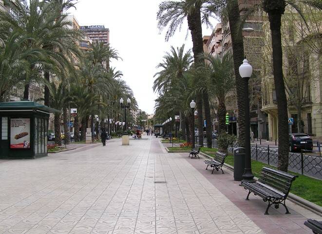El Paseo de Doctor Gadea de Alicante, en imagen de archivo. - 