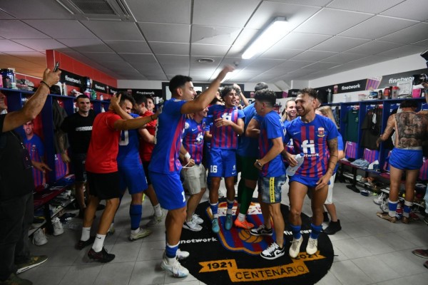 'Manu' Nieto, Álex Bernal y una nube de felicidad