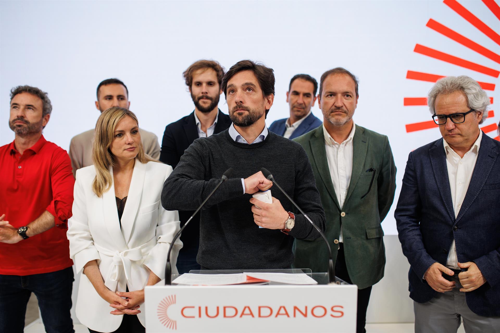 La explosión de Ciudadanos nutre las listas electorales para el 23J de hasta tres partidos