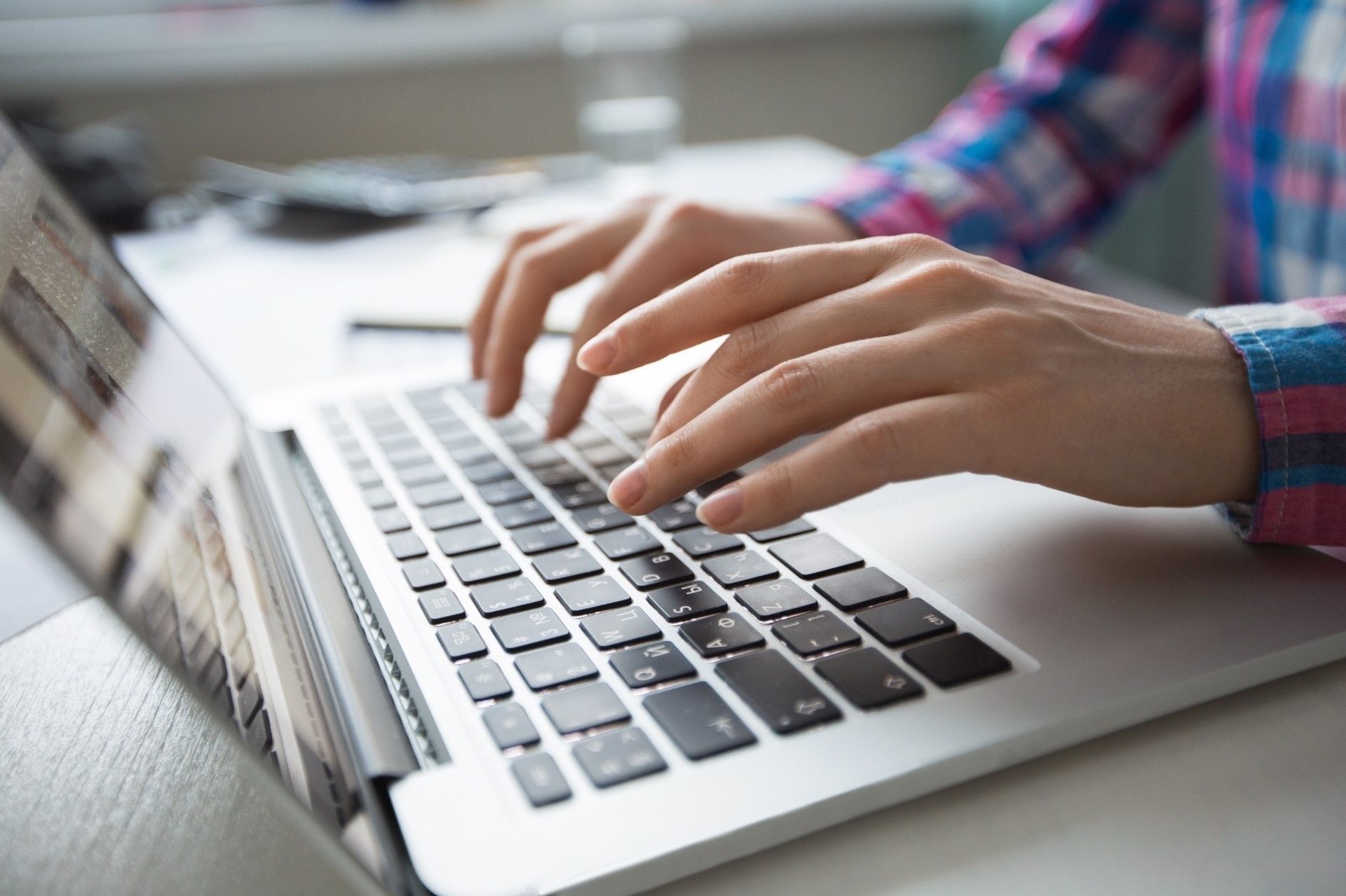 El tiempo de consumo de Internet alcanza en mayo los 122 minutos, 5 más que hace un año
