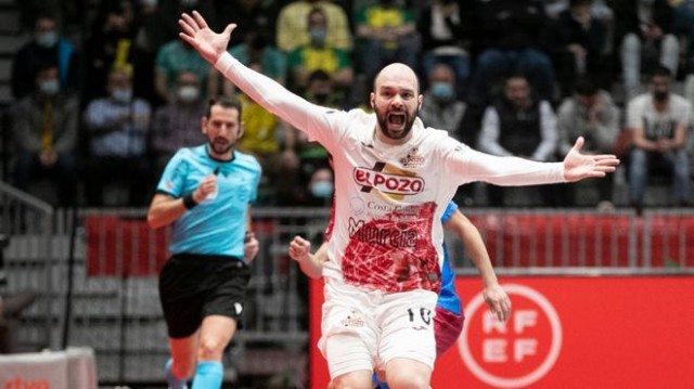 Taynan se marcha de ElPozo al rescindir el contrato un año antes de su finalización 