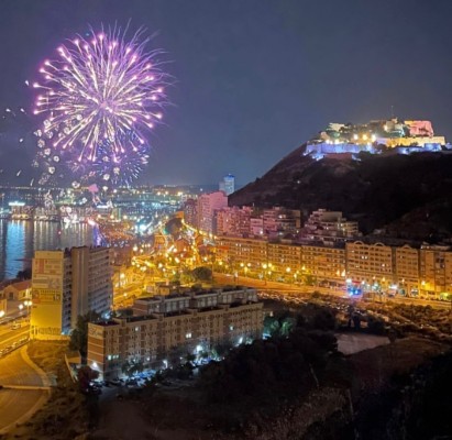 Los mejores lugares para ver los fuegos artificiales de Alicante
