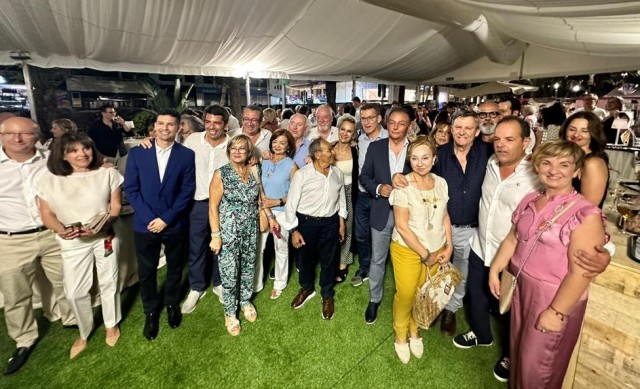 Los empresarios de Alicante defienden el pacto de PP de Mazón y Vox ante Feijóo