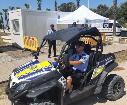 La Policia Local de Borriana augmenta la seguretat a les platges per a la temporada estival
