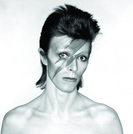 Aladdin Sane, el rayo que no cesa