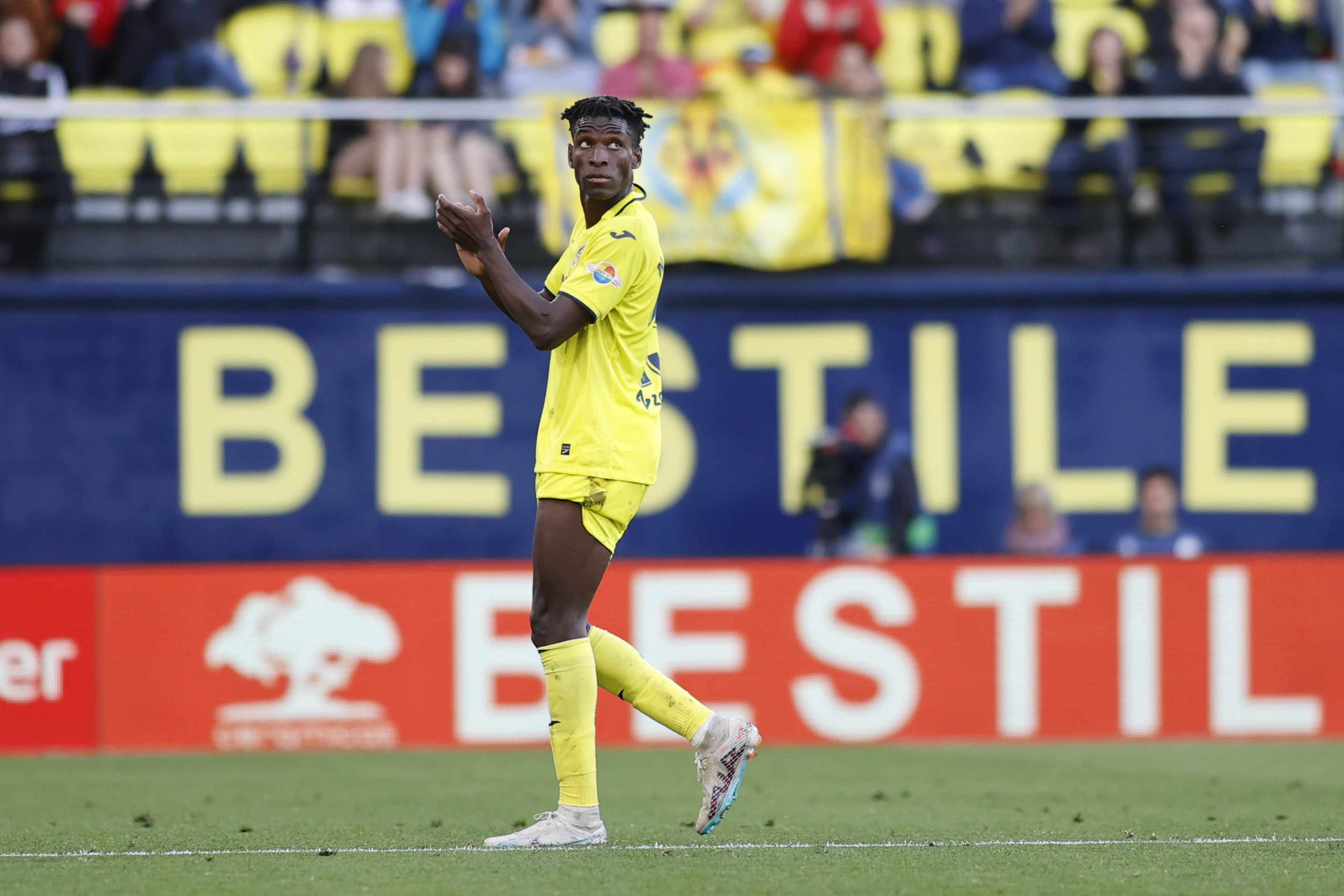 Traspaso récord del Villarreal: Nico Jackson, a un paso del Chelsea por unos 40 millones