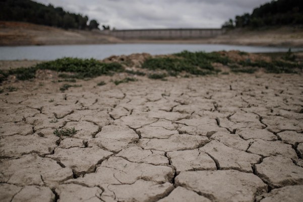 Bruselas presenta una ayuda de 330 millones para países afectados por crisis climáticas como España
