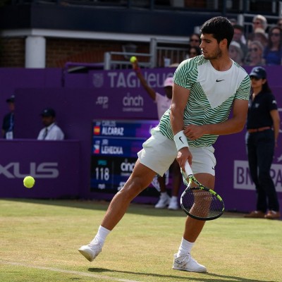 Alcaraz tiene un 90% de triunfos este año, el mejor promedio de la ATP, y está a 330 puntos de Djokovic