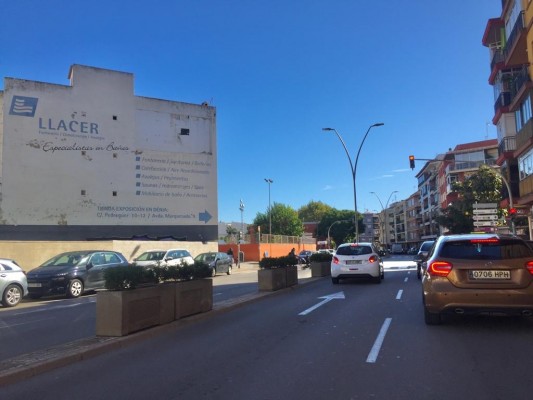 Dénia pagará 860.000 euros por la retirada de vehículos y exime al contratista de disponer de un depósito
