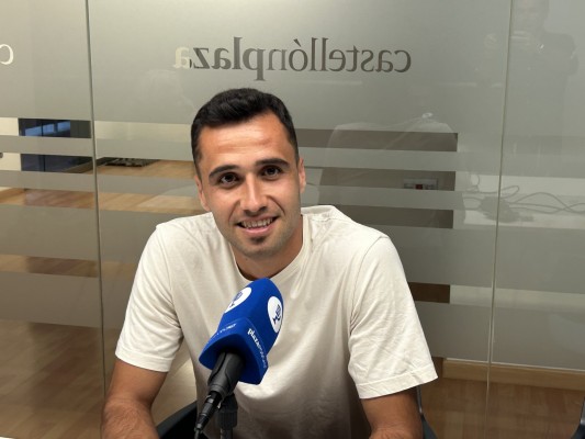 Cubillas visita 'Castellón Plaza' antes de la última batalla por el ascenso