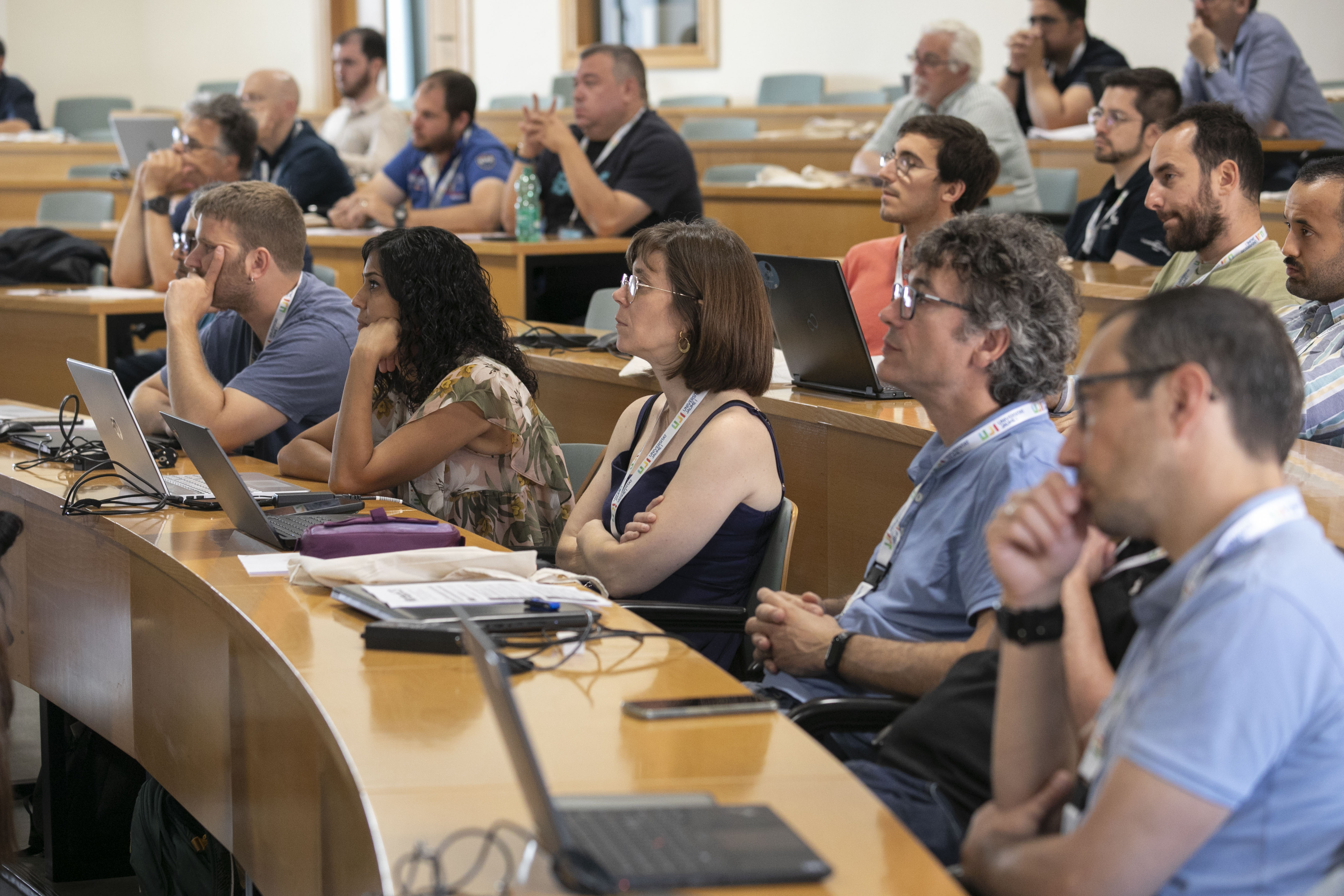 El mar a la vanguardia: expertos en robótica submarina abordan en la UJI los últimos avances