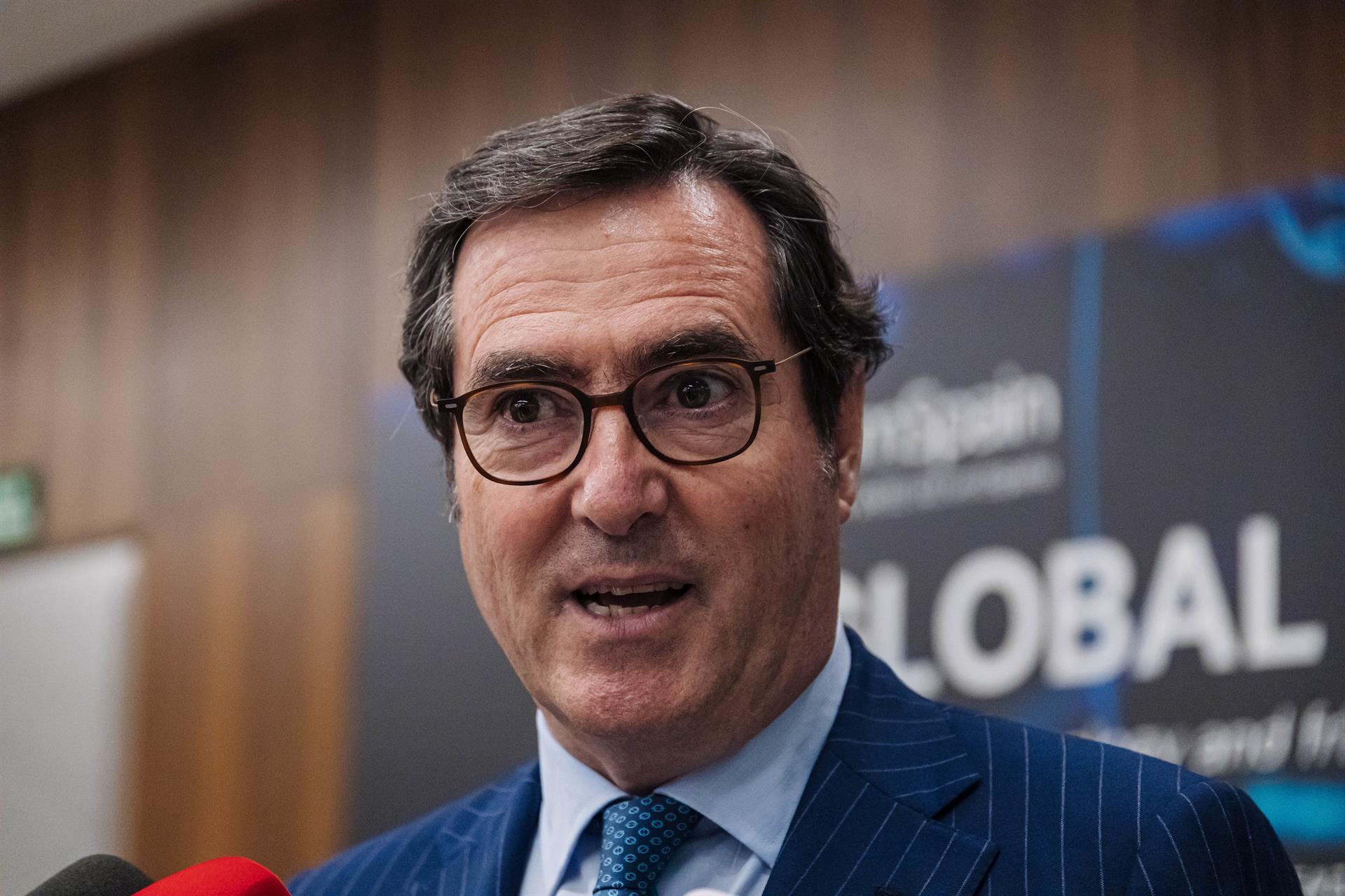 Garamendi (CEOE) cree que debería haberse cesado a los ministros que 