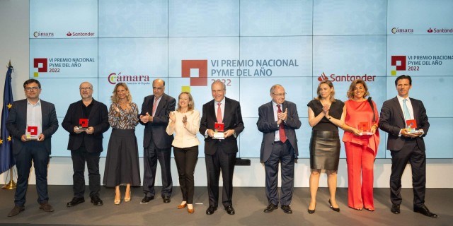 La Cámara de España y Banco Santander premian a Cuatroochenta por la formación y el empleo