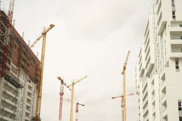 Bienio incierto: la construcción se estanca en los principales mercados europeos del azulejo
