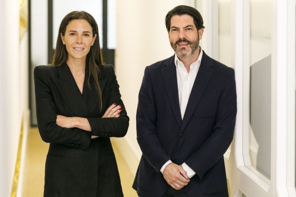 BrandFor incorpora a Carlos Magro como director Creativo y refuerza otras áreas clave, “consolidando” así el “liderazgo” de la consultora en branding
