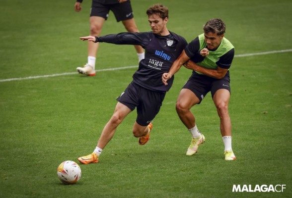 El Elche espera el sí de Aleix Febas 