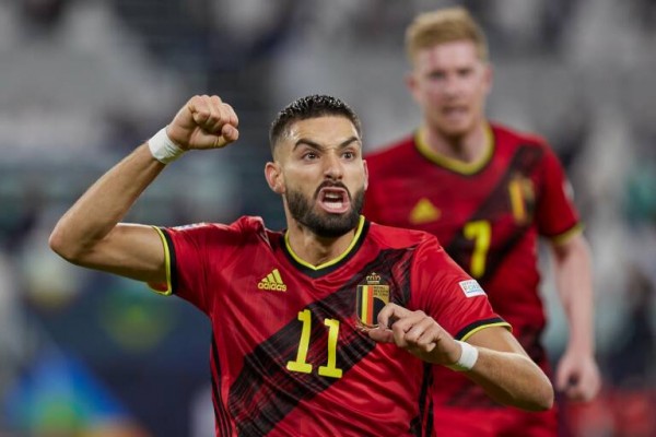 Yannick Carrasco critica que Courtois abandonara la selección belga por no ser capitán
