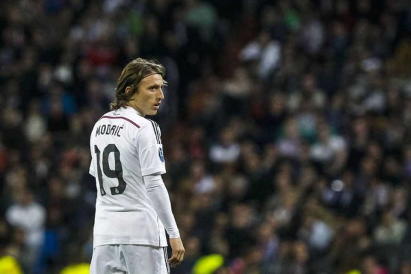 El Real Madrid anuncia la renovación de Modric hasta 2020
