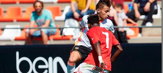 El Valencia CF renueva a Fran Villalba para las próximas cuatro temporadas