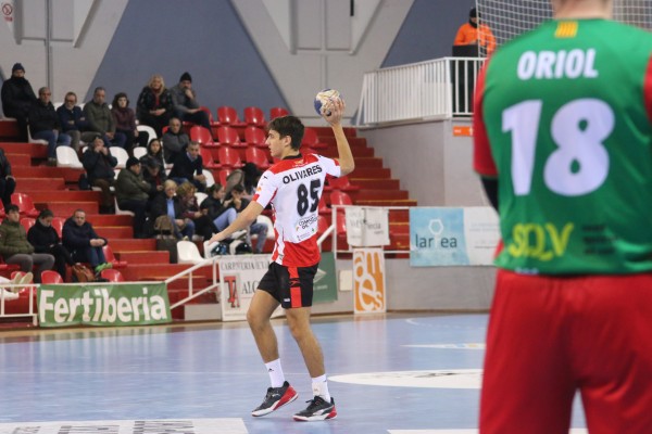 El porteño Javier Olivares jugará en ASOBAL con el Fertiberia BM Puerto Sagunto