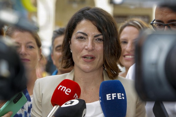 Macarena Olona ve a su partido 