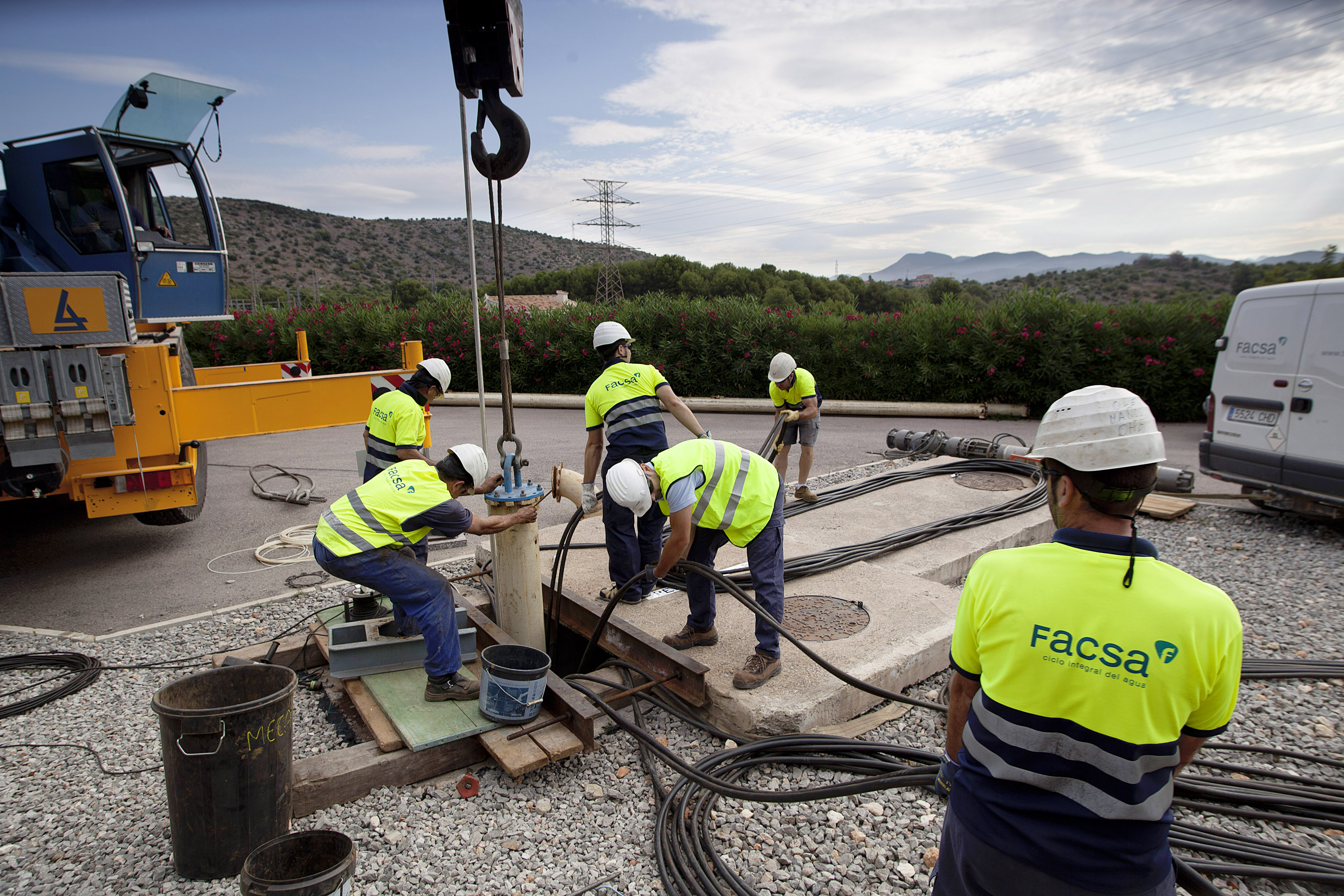 Facsa investiga un nuevo sistema en bombas de pozos para garantizar el suministro de agua