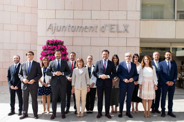 El PP se queda en Elche con las grandes áreas y Vox gestionará el campo: Ruz, Policía y Patrimonio