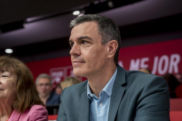 El PSOE ahorró 8,5 millones de euros en 2022, tras devolver 4,1 millones a los bancos