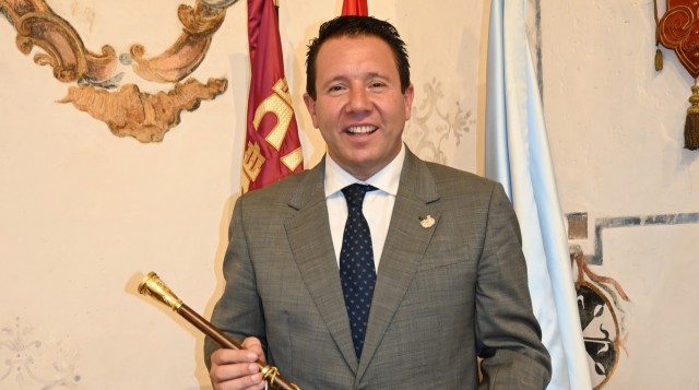 Juan Jesús Moreno (PSOE) repite como alcalde de Mula con 