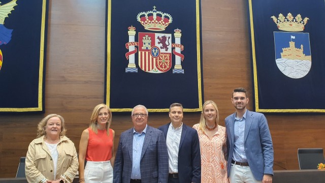 El PP, Cs y Vox pactan en Oropesa: De Moya será alcaldesa dos años y Albert, entre 2025 y 2027