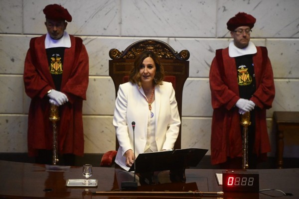 Catalá asegura que no dará 