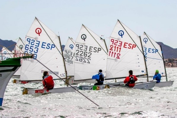 Los Narejos alberga el Nacional de Optimist por equipos autonómicos 