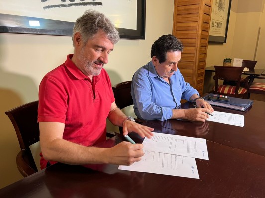 PP y Vox cierran un pacto de gobierno en Orihuela a 24 horas de la investidura