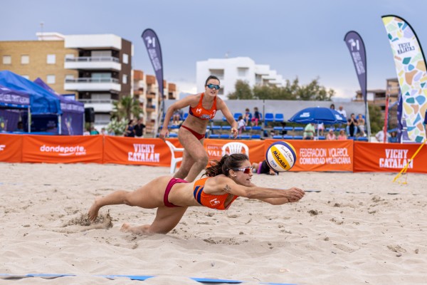 El Vichy Catalan Beach Volley Tour Comunitat Valenciana llega a Sagunto con 450 deportistas