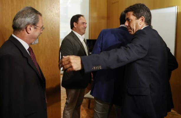 Juristes Valencians critican el pacto PP-Vox por no hacer referencia al Derecho Civil valenciano