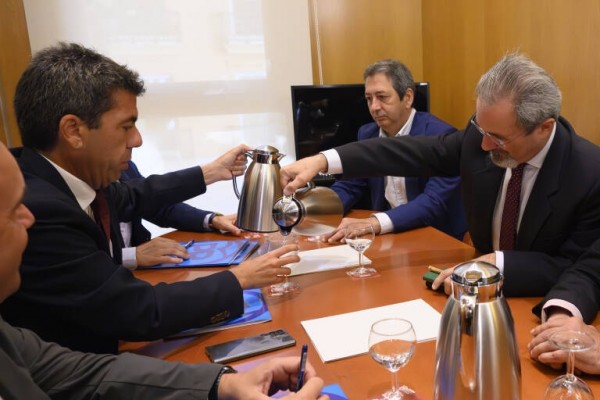 La Paella Rusa | Especial 'Ilusión Institucional': del torero conseller de Cultura a las listas de Sumar