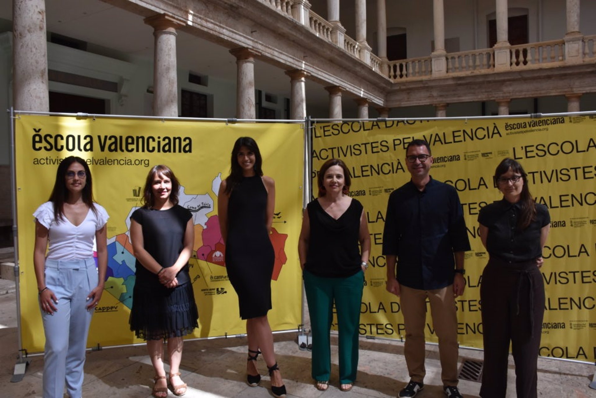 Foto: ESCOLA VALENCIANA - 