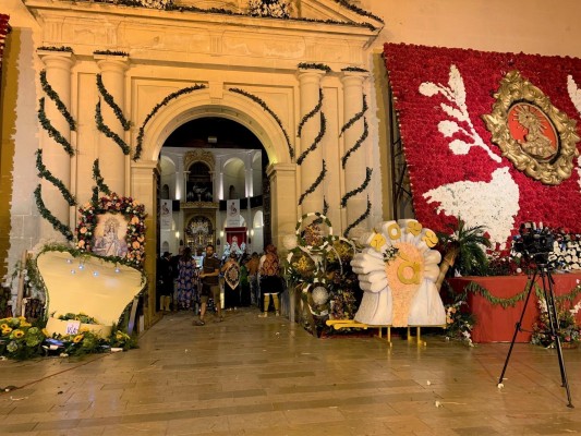À Punt retransmitirá en directo las 'mascletàs', la Ofrenda y la 'Cremà' de Fogueres