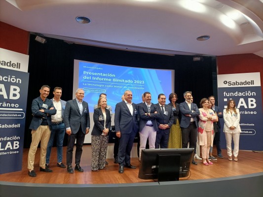 Tirón de orejas a la productividad en la Comunitat: apostar por I+D y formación para crecer mejor