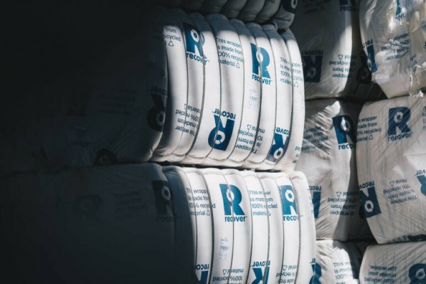 Recover, Polopiqué y la alemana Rieter se asocian para aumentar contenido reciclado en la industria