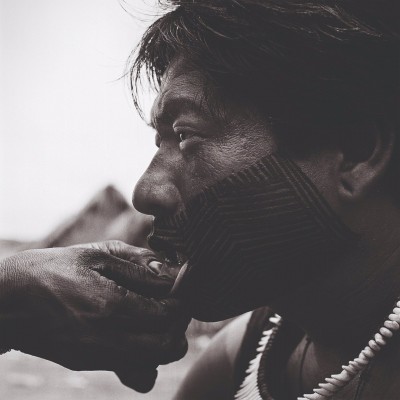 Rodrigo Retrella documenta en la lucha del mundo indígena posamazónico por sobrevivir