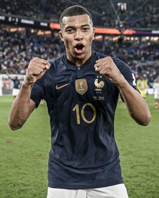 Mbappé dice que ya en 2022 avisó al PSG que no prolongaría más allá de 2024