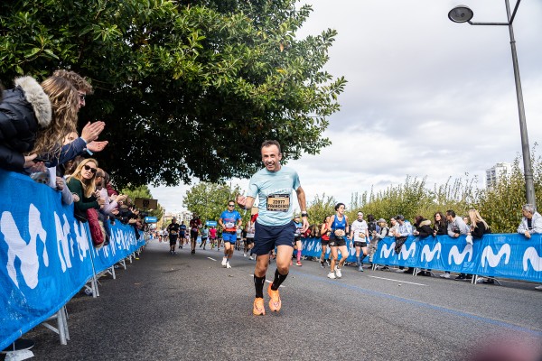 Movistar renueva su acuerdo con el Maratón Valencia como patrocinador