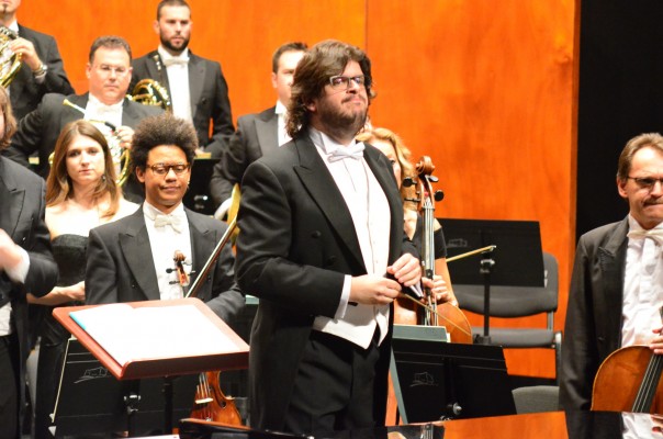 Pro-Música trae a la Región a Tomàs Grau para dirigir a la OSRM este martes en el Auditorio Regional