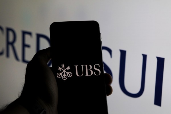 UBS culmina la adquisición de Credit Suisse tres meses después del anuncio