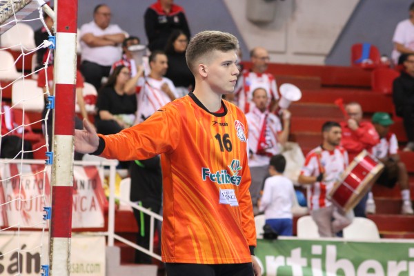 El Fertiberia renueva al portero internacional junior Dani Martínez