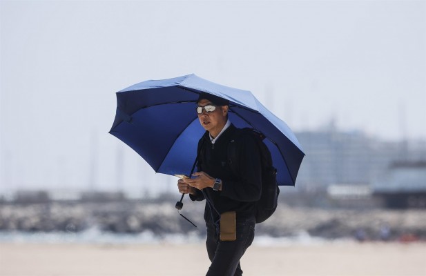 El verano será caluroso, aunque no tanto como el de 2022, y más lluvioso de lo normal