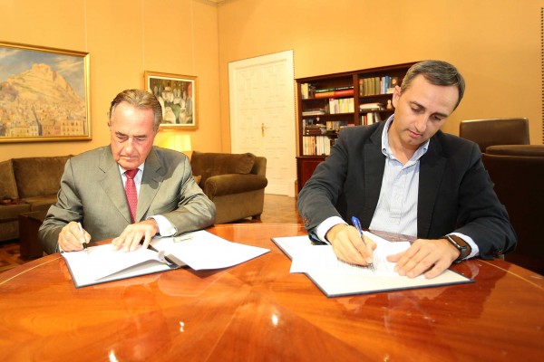 La Diputación financiará con 90.000 euros la red provincial de viveros de la Cámara