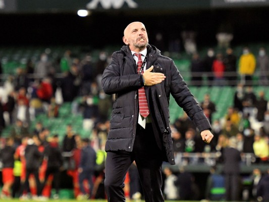 El Sevilla exigirá a Monchi el pago de su cláusula si ficha por otro club